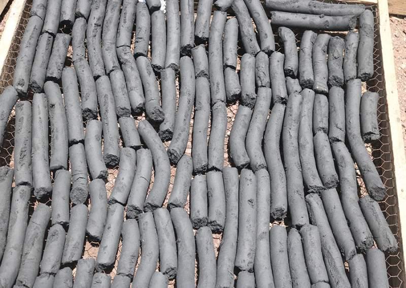La production du charbon de bois, une  menace pour  l'environnement à l’Est du Cameroun