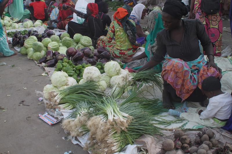 Tchad : à N’Djamena avec les reines des légumes